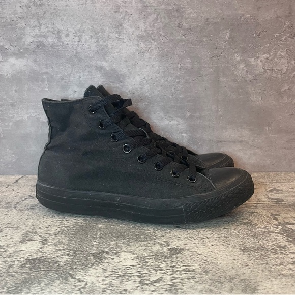 Converse All Star Chuck Taylor Hi Sneakers Mens sz 7/Womens sz 9 - Picture 1 of 6